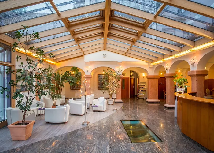 Atrium Garni