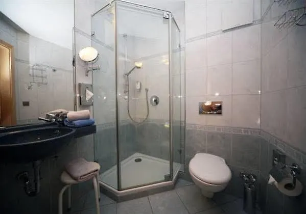 Atrium Garni 3*