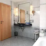 Atrium Garni Hotel 3*