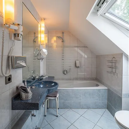 Отель Atrium Garni Пассау