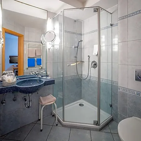 Atrium Garni Hotel