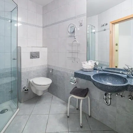 Atrium Garni Отель 3*