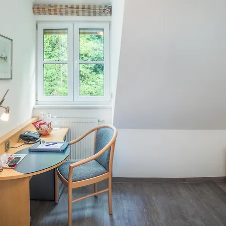 Отель Atrium Garni Пассау