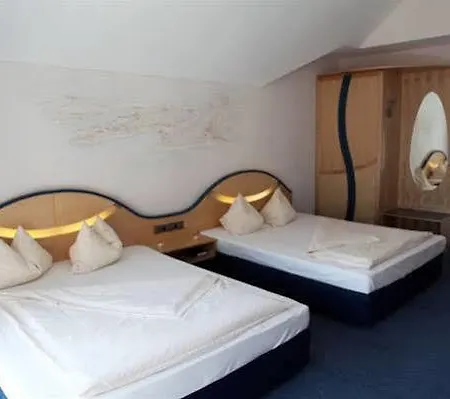 Atrium Garni 4*