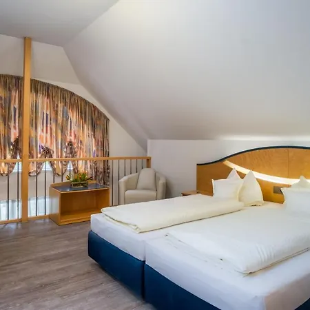 Atrium Garni Отель 3*