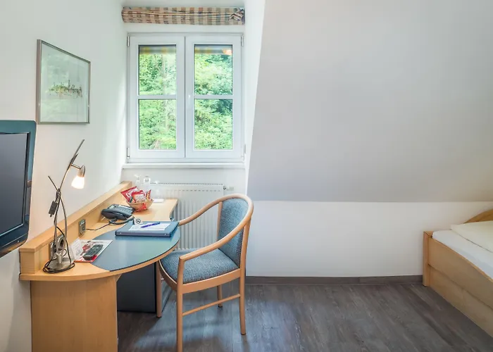 فندق Atrium Garni 3*