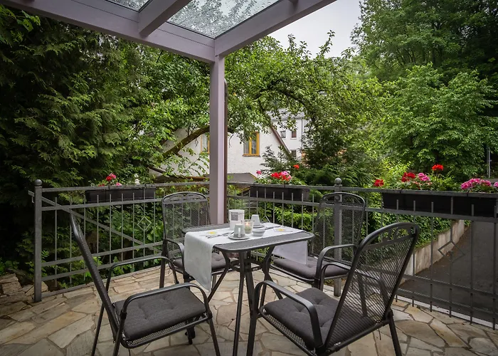 Atrium Garni فندق 3*